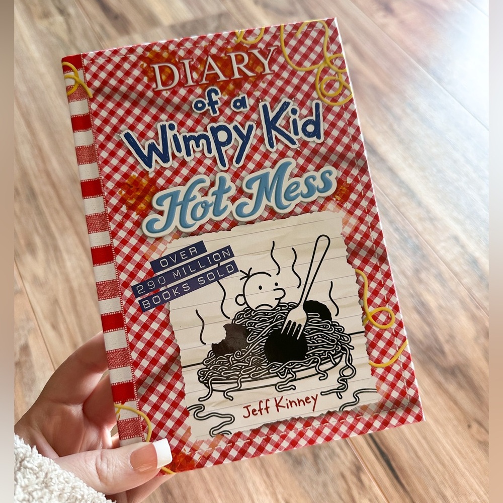 Diary of a Wimpy Kid - Hot Mess - Hardcover Book - brand new